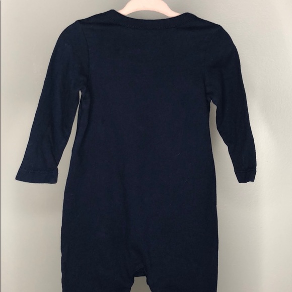 Gap one piece onesie - Picture 4 of 6